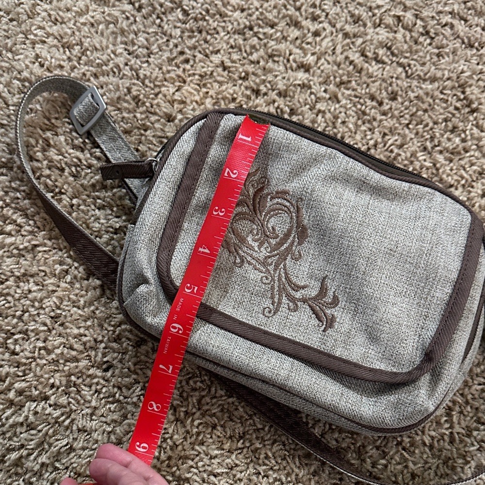 REI Crossbody Bag with Brown Feminine Embroidery Y2K Festival Pockets Granola - Picture 10 of 10